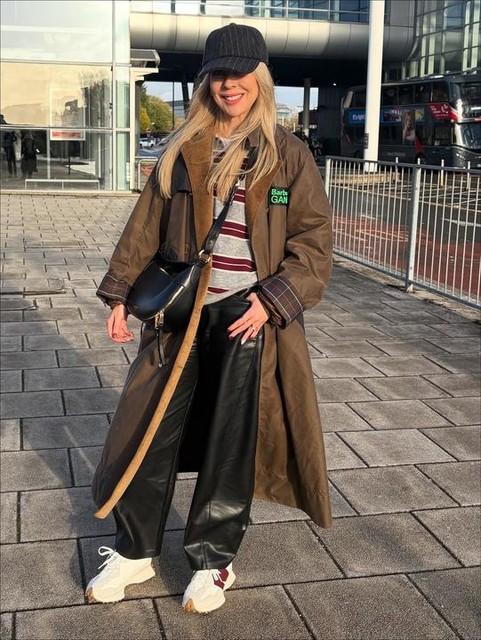 Abercrombie & Fitch faux leather high rise 90s relaxed trousers in black