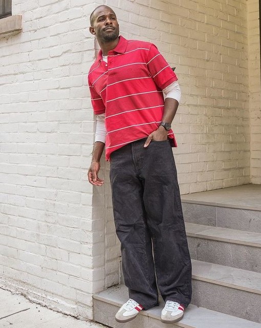 adidas Originals Samba OG in white and red