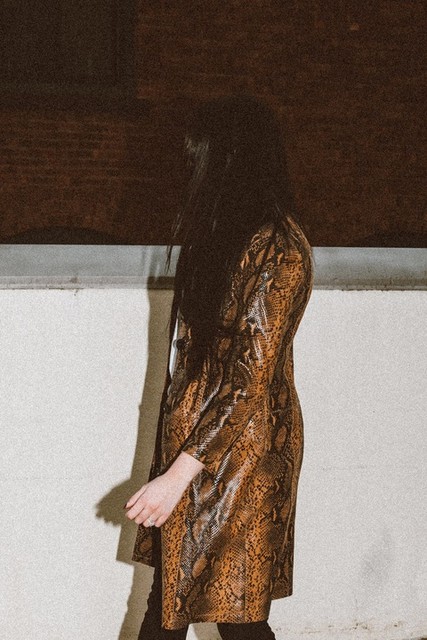 whocares.whatshewears - Oba Leather Mac