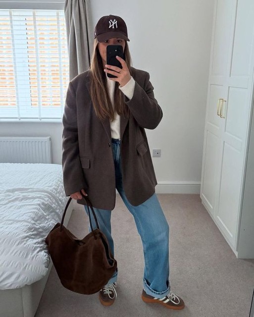 ASOS DESIGN suede tubular knot handle tote bag in chocolate