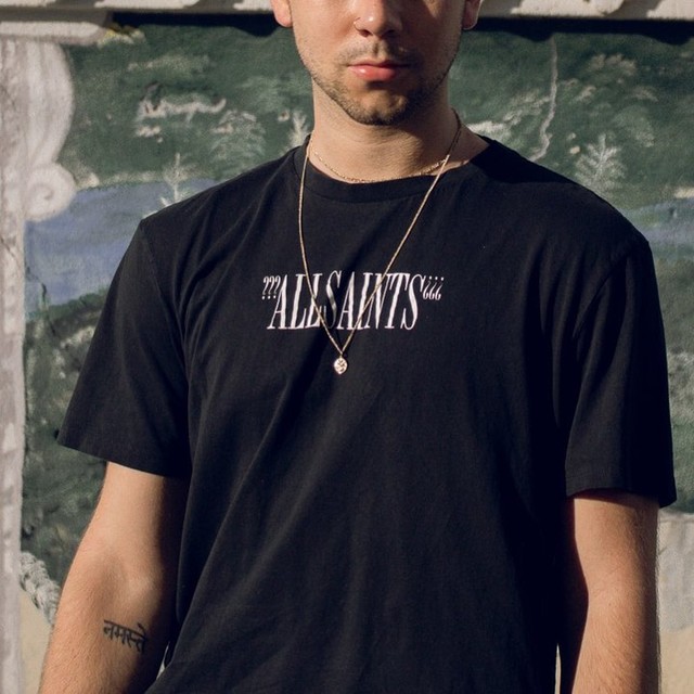 jacob.kasper - T-Shirt Bracket