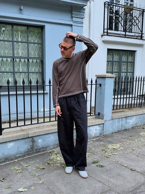 Cotton On long sleeve top with contrast seams in brown
