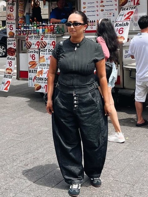 Vans Super Lowpro suede terrace trainers in black