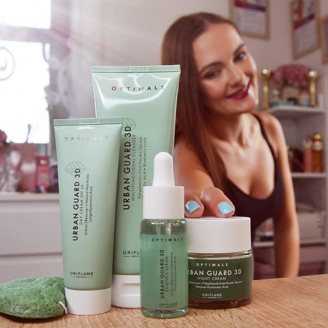 Захисний денний крем Optimals Urban Guard 3D SPF 25 | Optimals від