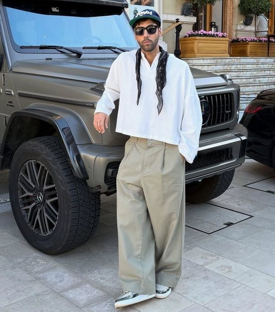 Polo Ralph Lauren Authentic collegiate Ralph logo cord baseball cap in navy