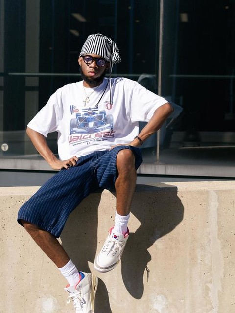 ASOS DESIGN boxy oversized t-shirt with sports graphic in white