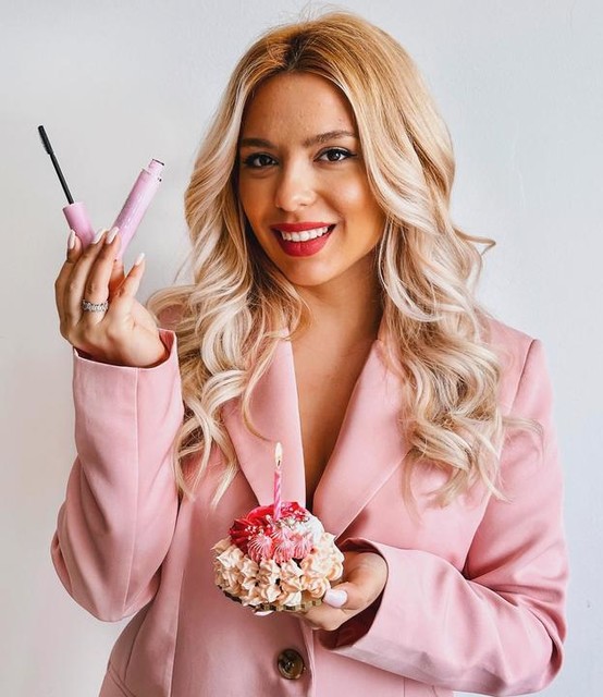 Мультифункціональна туш для вій 5 в 1 THE ONE Wonder Lash