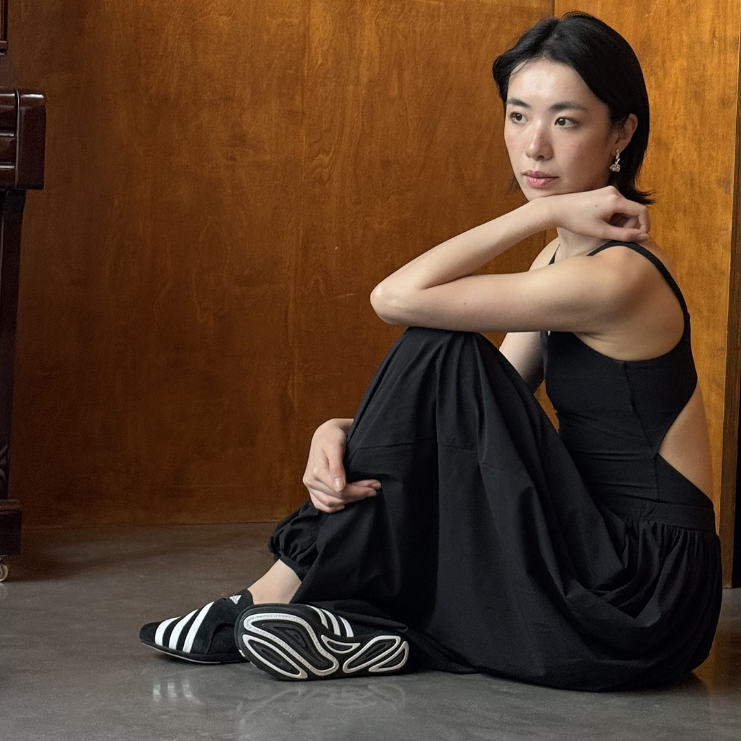 best colour shoes to wear with black dress What Color a Dress: The Ultimate Guide Cyber Techwear Black Shoes What Colour Shoes
