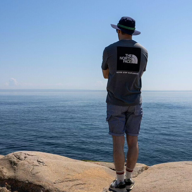 User submitted picture with Men’s Short-Sleeve Box NSE Tee